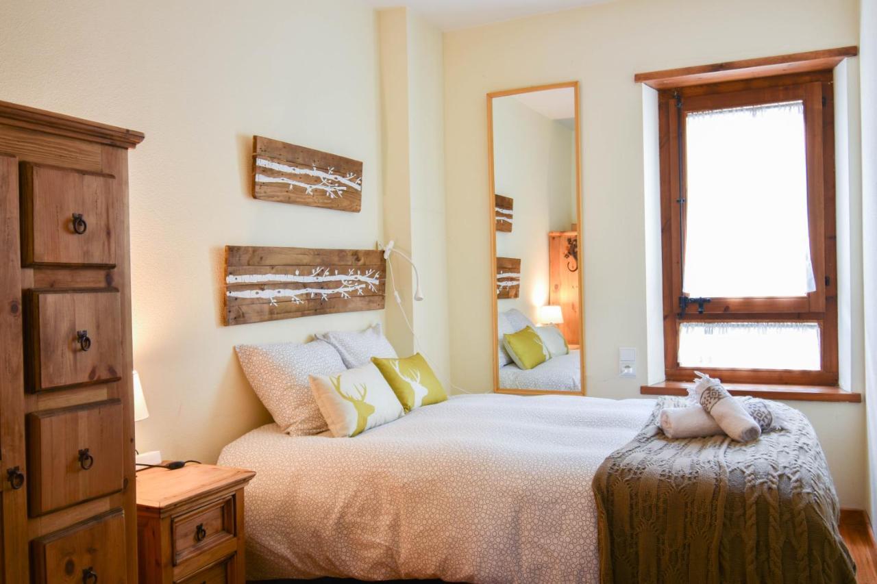 Apartament Deluxe Espot - L'Amfitriona Exterior foto